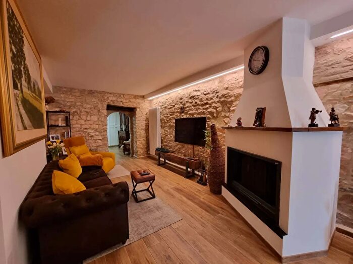 Casa con 5 locali in vendita in Via Cesare Battisti, Gualdo Tadino