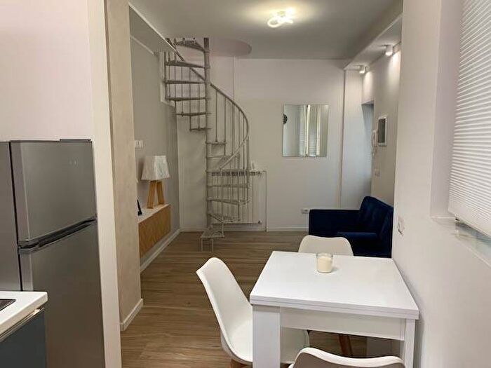 Appartamento bilocale in affitto in Via Louis Pasteur, Pasteur, Milano