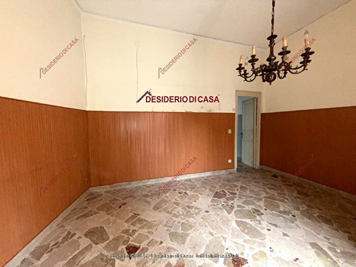 Appartamento trilocale in vendita in Via Trabucco Palermo Pa Italia, Palermo