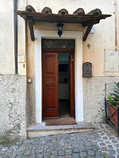 Appartamento monolocale in affitto in Via Caperchiano, Frascati