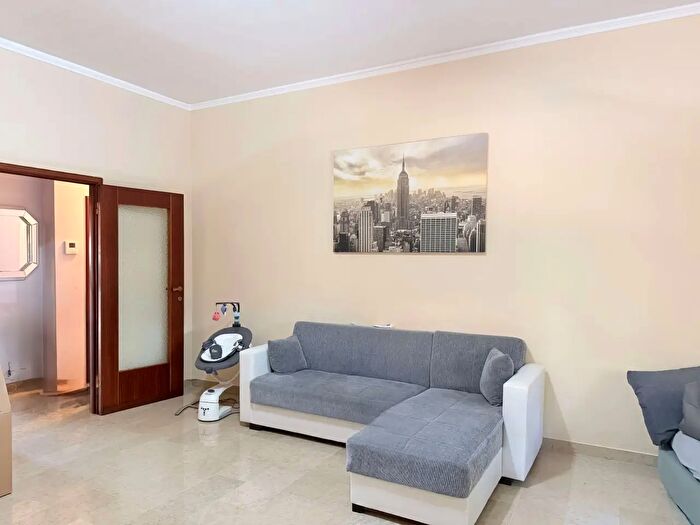 Appartamento trilocale in vendita in Piacenza