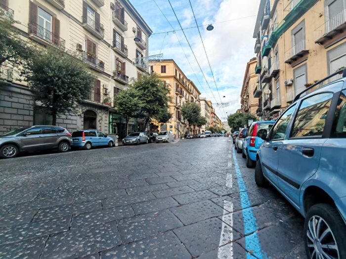 Appartamento monolocale in vendita in Via Biagio Miraglia, Napoli