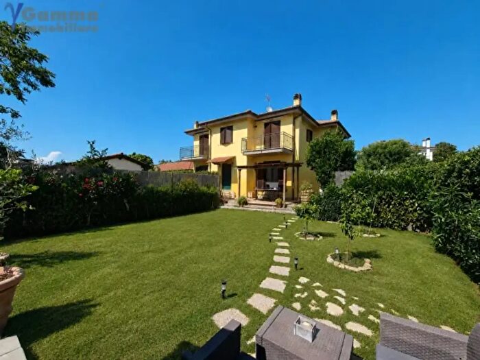 Appartamento quadrilocale in vendita in Orbetello