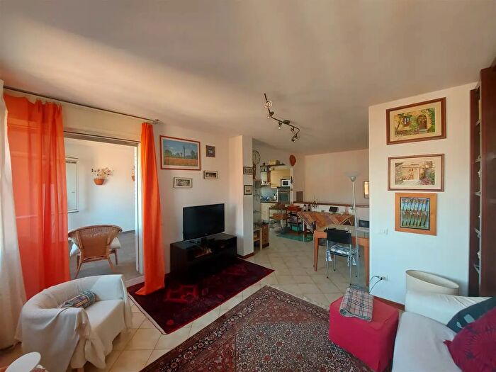 Appartamento con 5 locali in vendita in Firenze