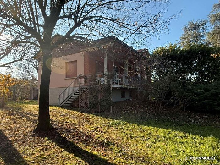 Case in Vendita e in Affitto - 2