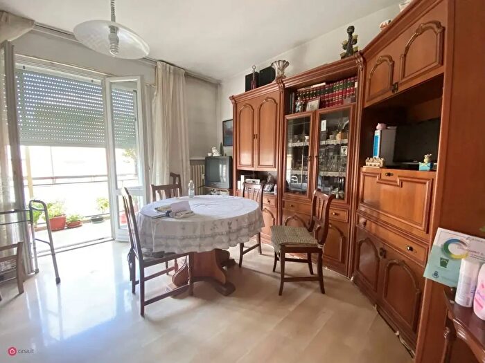 Appartamento trilocale in vendita in Via Lama, Carpi