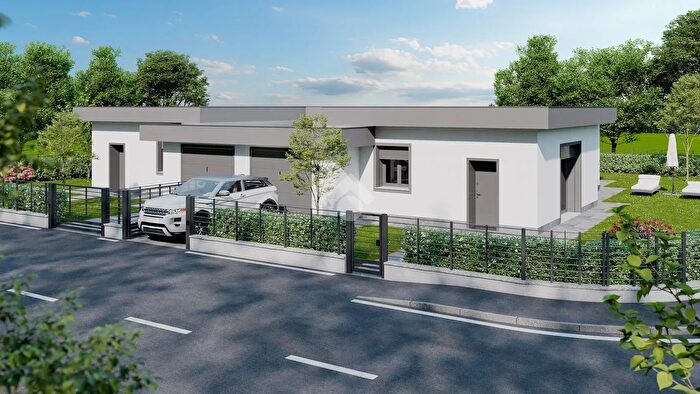 Casa quadrilocale in vendita in Via Antonio Meucci, Vailate