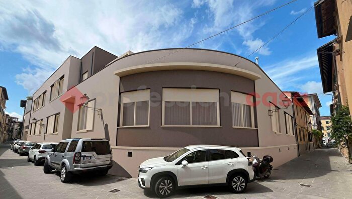 Appartamento quadrilocale in vendita in Piazza dAncona, Pisa