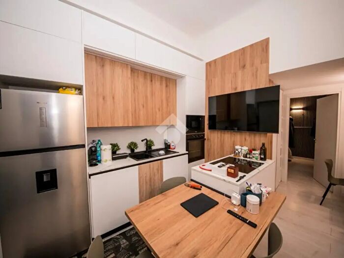 Appartamento bilocale in vendita in Via Perugino, Milano