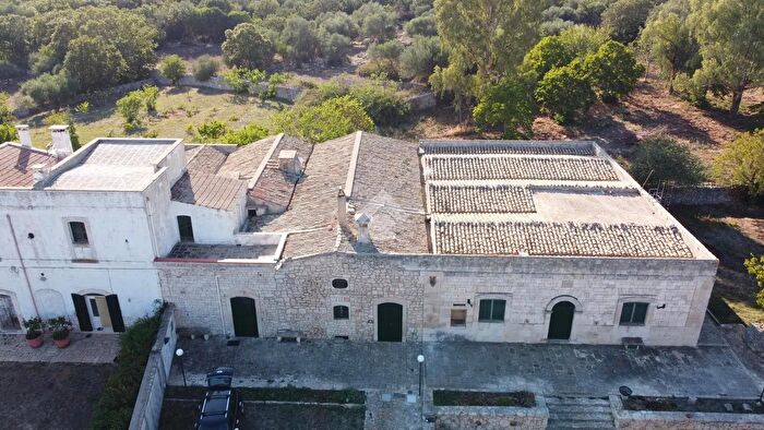 Casa bilocale in affitto in Str Vicinale Marzagalia, Gioia Del Colle