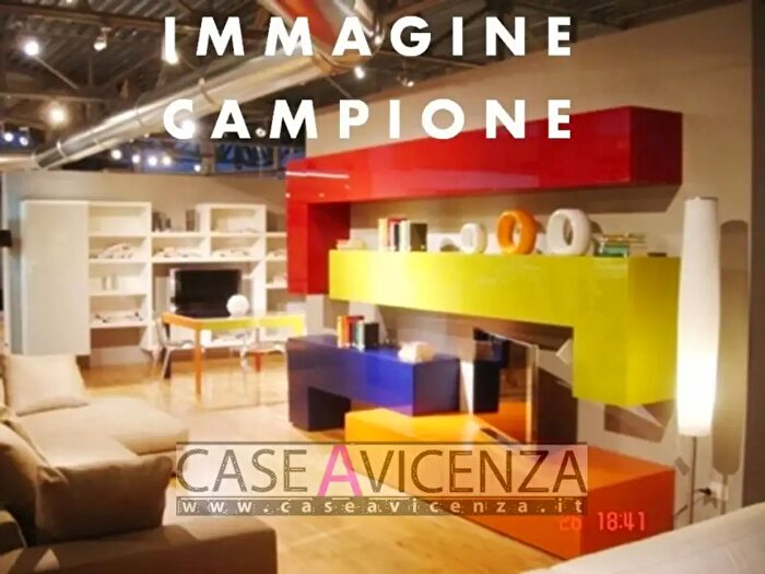 Casa con 5 locali in vendita in Via Roma, Grisignano Di Zocco