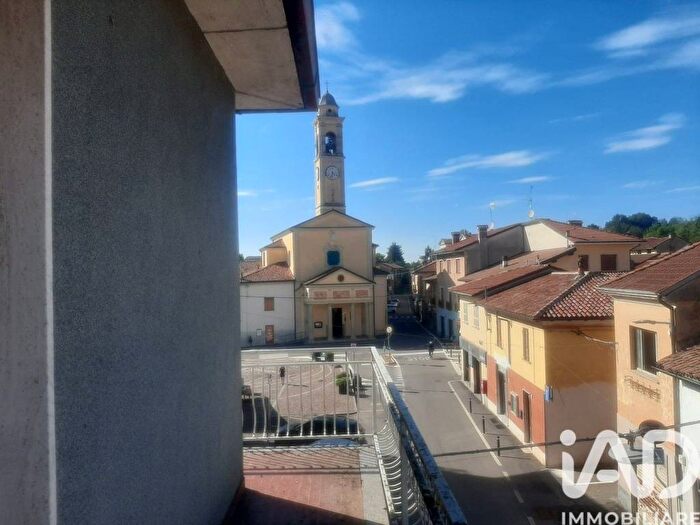 Casa con 6 locali in vendita in Via Novembre, Miradolo Terme