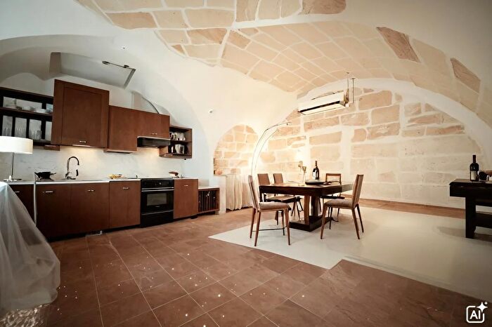 Casa con 5 locali in vendita in Via dei Mille, Manduria