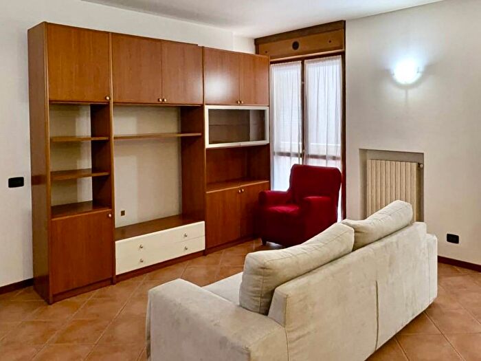 Appartamento bilocale in affitto in Via dei Mille, Centro Stazione, Novara