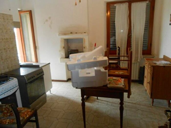 Appartamento con 6 locali in vendita in Via Montegrappa, Jesi