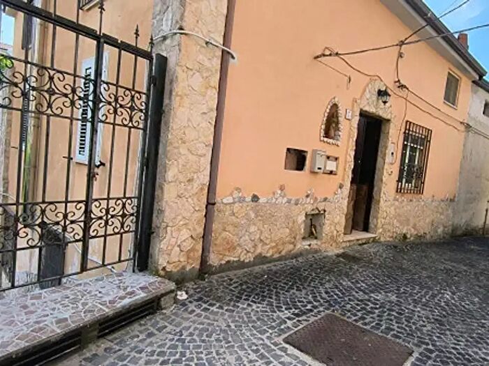 Casa con 5 locali in vendita in Ornito, Giffoni Valle Piana
