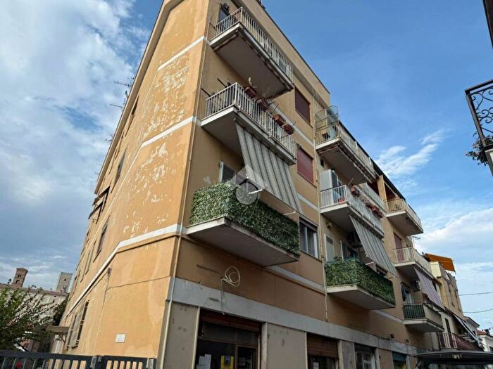 Appartamento trilocale in affitto in Via A Martucci, Centro, Terracina