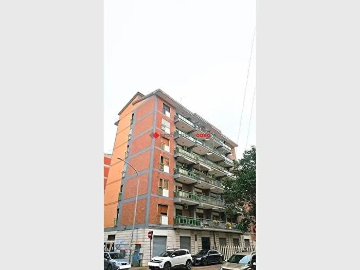 Appartamento con 5 locali in vendita in Via Girolamo Calvanese, Foggia