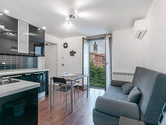 Appartamento bilocale in affitto in Via Generale Thaon di Revel, Zara, Milano