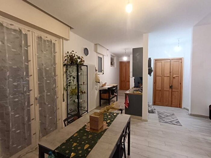 Appartamento trilocale in affitto in Piazza Antonio Piacentino, Centro, Rocchetta Tanaro