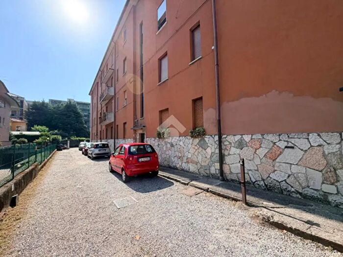 Appartamento monolocale in vendita in Via Monte Cimone, Brescia