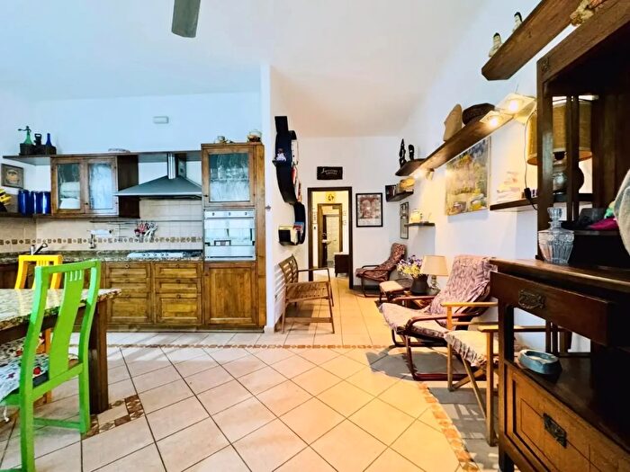 Appartamento quadrilocale in affitto in Pietrasanta