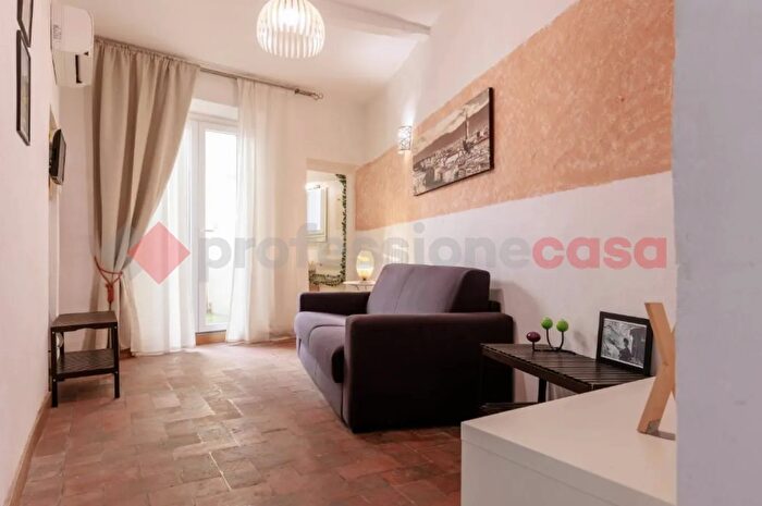 Appartamento trilocale in vendita in Firenze