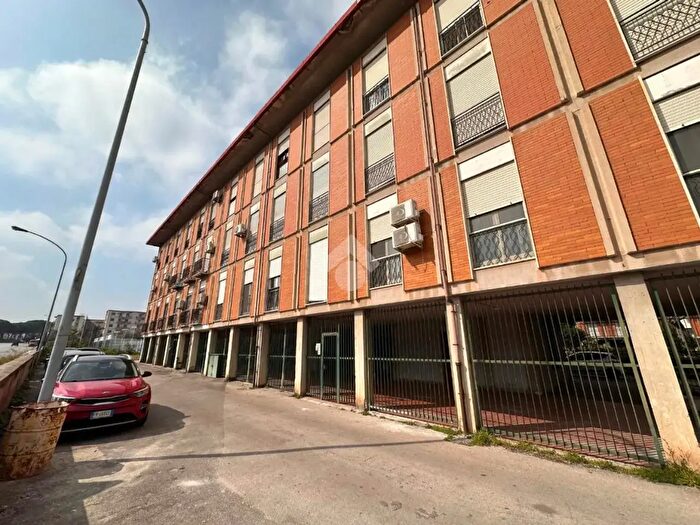 Appartamento con 5 locali in vendita in Via Albiri, Palermo