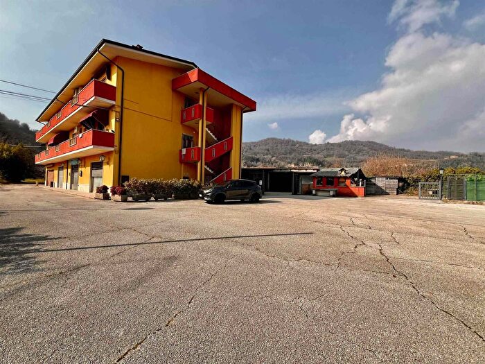 Appartamento quadrilocale in vendita in Chiampo