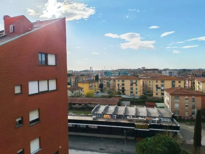 Appartamento con 5 locali in vendita in Etta del Gel, Pontedera