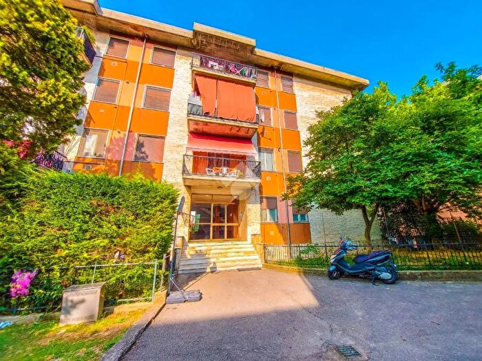 Appartamento trilocale in vendita in Via Roma, Colorno