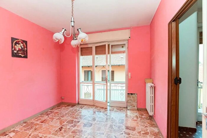 Appartamento bilocale in vendita in Via della Chiesa, Cirie