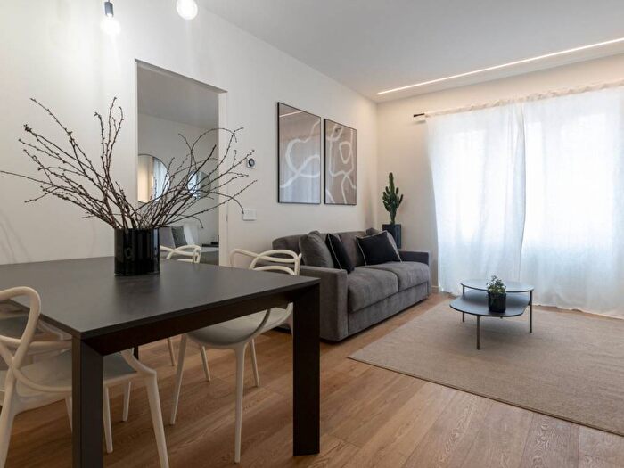 Appartamento bilocale in affitto in Via Rosolino Pilo, Porta Venezia, Milano