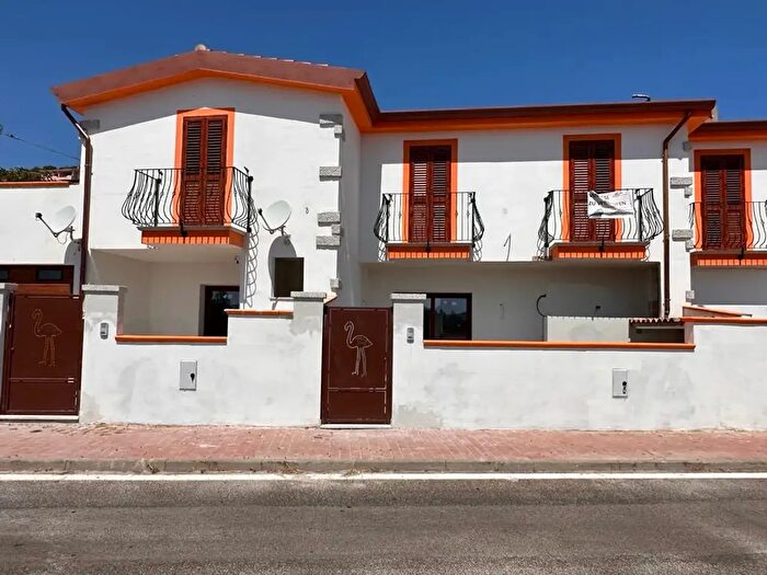 Casa trilocale in vendita in Via Circonvallazione Est, Posada
