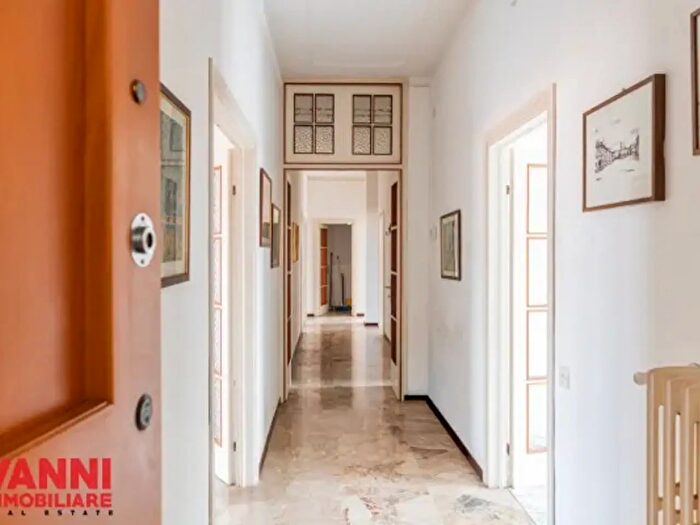 Appartamento con 6 locali in vendita in Viale Guglielmo Marconi, Cecina