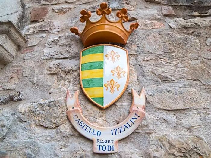 Appartamento trilocale in vendita in Izzalini, Todi