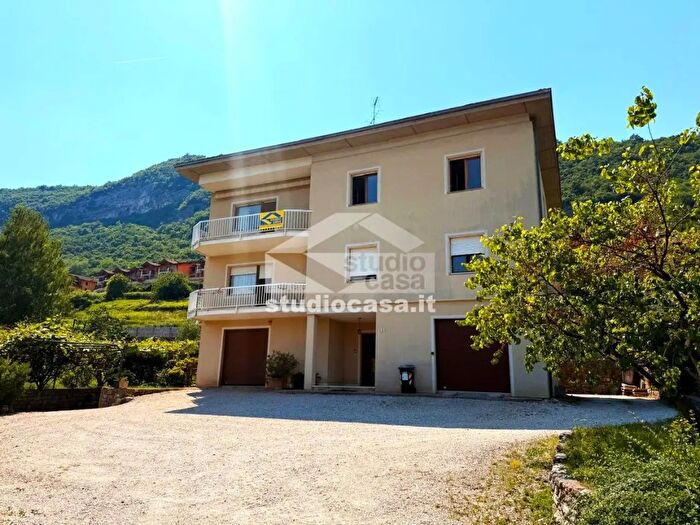 Appartamento con 5 locali in vendita in Loc Visnà, Mori