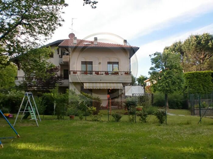 Appartamento bilocale in affitto in Via S Giuseppe, Albizzate