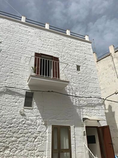 Casa bilocale in vendita in Via Alfonso Pomes, Ostuni