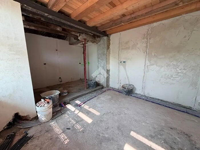 Appartamento trilocale in vendita in Via Colleoni, Osio Sotto