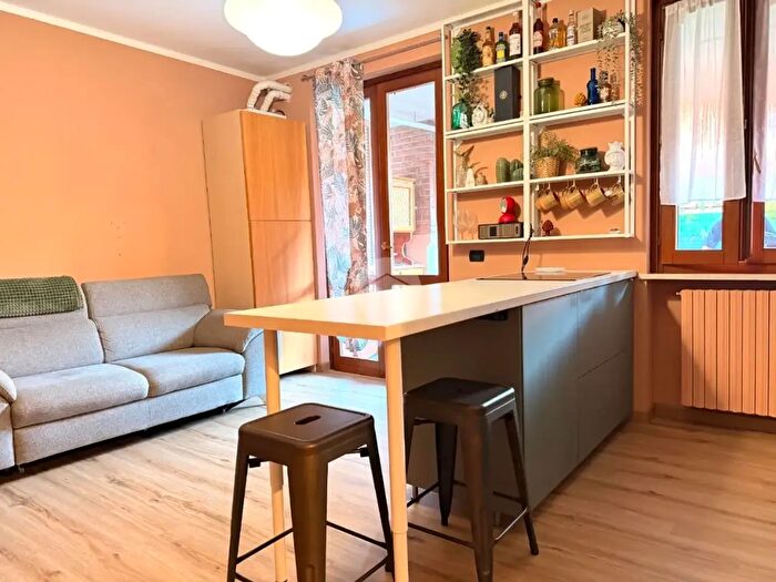 Appartamento bilocale in vendita in Via Via Alcide De Gasperi, Torbole Casaglia