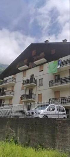 Casa quadrilocale in vendita in Via Roma, Chialamberto