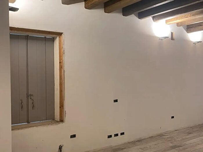Appartamento quadrilocale in vendita in Piove di Sacco Via Garibaldi, Piove Di Sacco