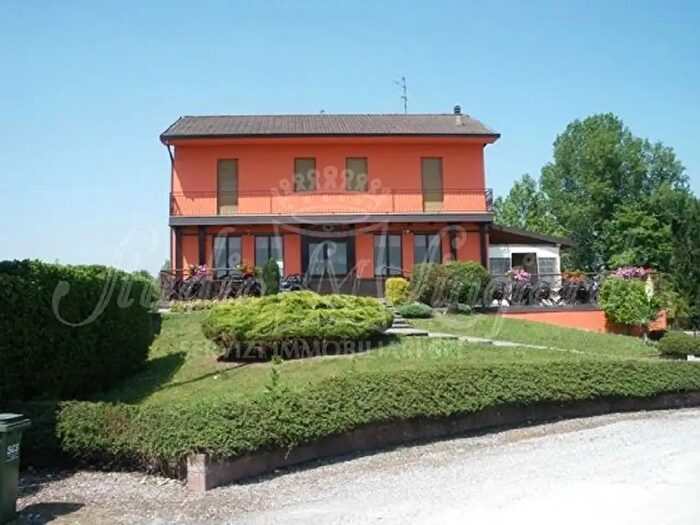 Casa con 5 locali in vendita in Strada Statale, Dovera