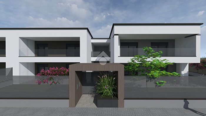 Appartamento trilocale in vendita in Via Benedetto Croce, Casirate DAdda