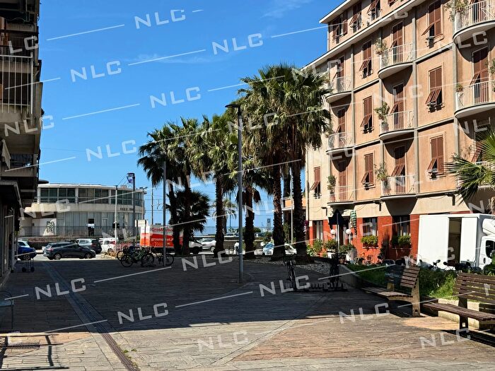 Appartamento bilocale in vendita in Lavagna