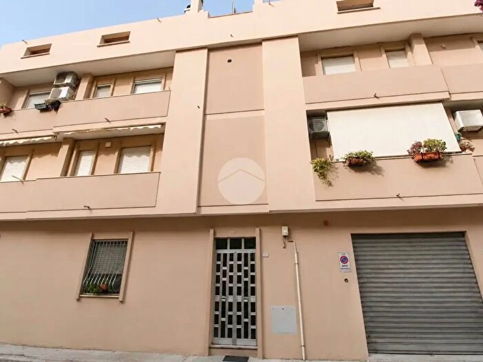 Appartamento trilocale in vendita in Via a Scarlatti, Quartu Sant'Elena