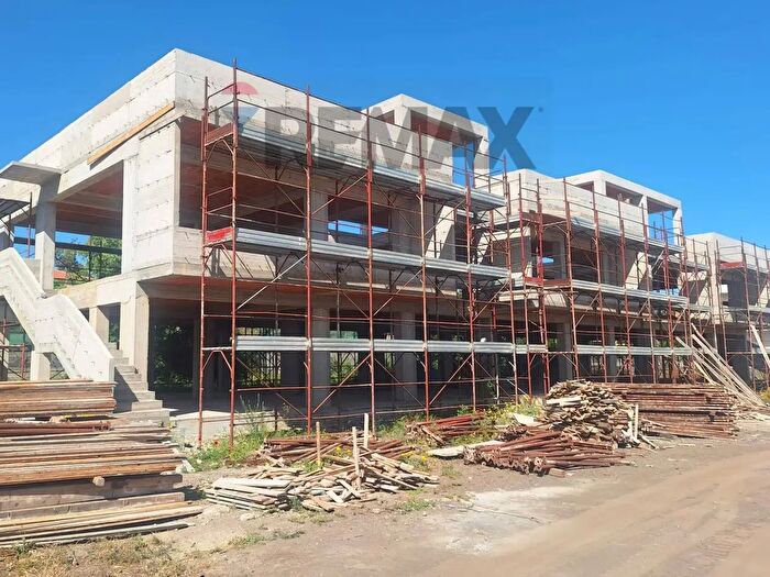 Appartamento con 5 locali in vendita in Via Antonello da Messina Snc, San Gregorio Di Catania