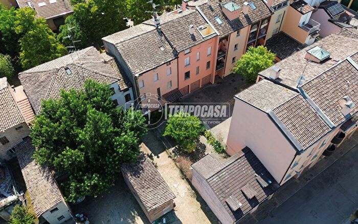 Casa con 5 locali in vendita in Via Giuseppe Garibaldi, Rio Saliceto
