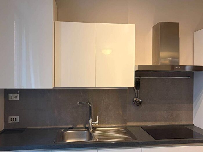 Appartamento bilocale in affitto in Viale delle Rimembranze, Centro Storico, Modena